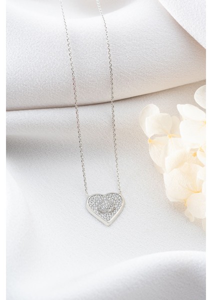 925 Ayar Gümüş Zirkon Taşlı Kalp Kolye modelleri