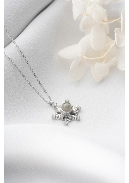 925 Ayar Gümüş 100 Dilde Seni Seviyorum Kar Tanesi Kolye fırsatları