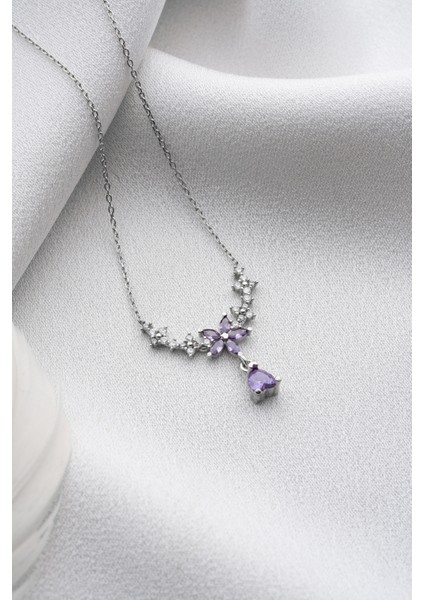 925 Ayar Gümüş Damla Mor Taşlı Çiçek Kolye fırsatları