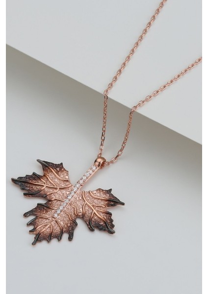 925 Ayar Gümüş Çınar Yaprağı Kolye indirimleri