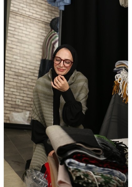 Çift Taraflı Kışlık Omuz Şalı indirimleri