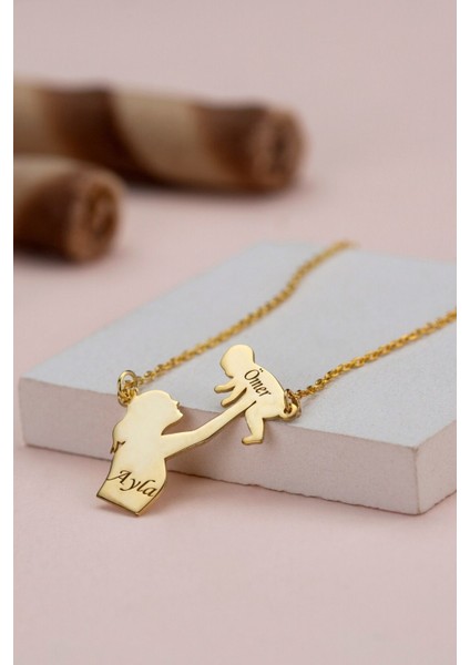 925 Ayar Gümüş Isimli Anne Bebek Kolyesi fiyatları