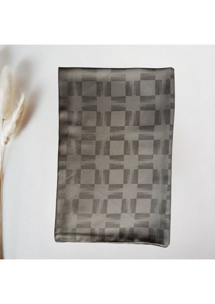 Dama Desenli Jakarlı Kahverengi Şal modelleri