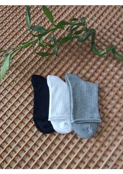 Bambu Lastiksiz Dikişsiz Burun Şeker Çorabı 3'lü Kadın Çorabı