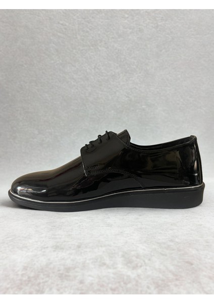 Klasik Kalın Tabanlı Rugan Ayakkabı modelleri