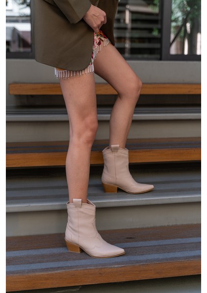 Belen Ten Renkli Western Kalın Kısa Topuklu Kadın Bot fiyatları