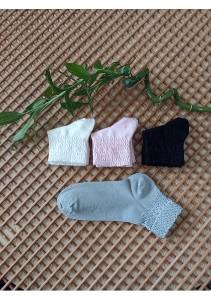 Bambu Bürümcek Lastikli Dikişsiz Burun 4'lü Kadın Çorabı