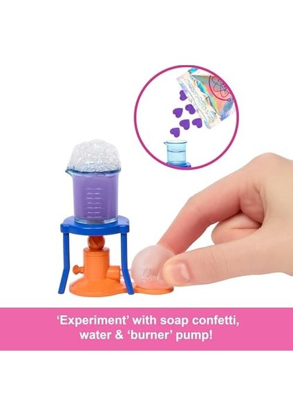 Kariyer Oyun Setleri - Bilim Uzmanı ve Aksesuarları Bilim Uzmanı ve Aksesuarları, Laboratuvar Masası ve Renk Değiştiren Aksesuarlarıyla Sarışın Bebek JCR70 fiyatları