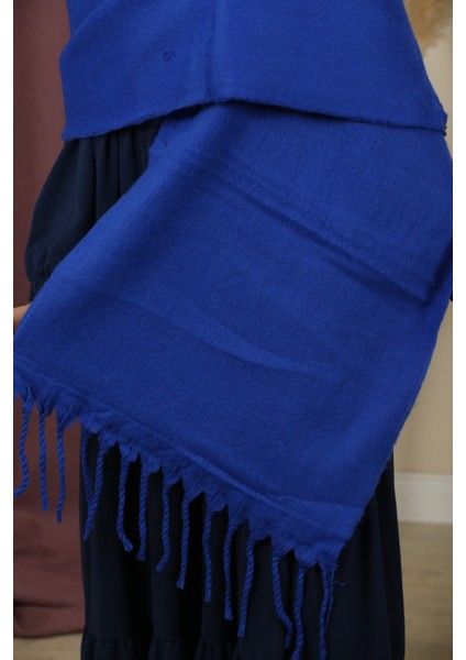 Çift Taraflı Düz Renk Kışlık Omuz Şalı modelleri