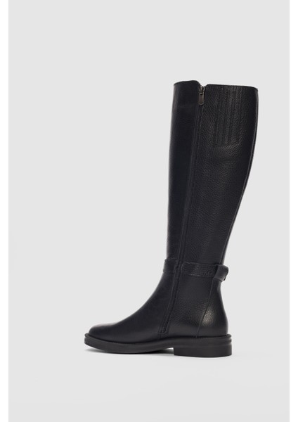 Zevon Hakiki Deri Yandan Fermuarlı Bilekten Ayarlanabilir Toka Detaylı Kadın Çizme-Siyah modelleri