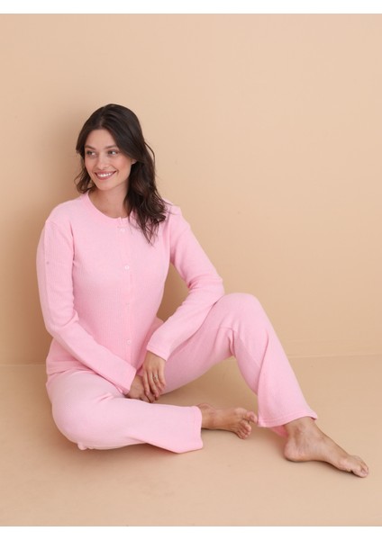 MR-8451 Boydan Düğmeli Yumuşacık Kumaşlı Kışlık Kadın Pijama Takımı fırsatları