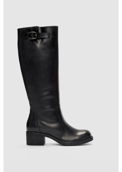 Galtrix Oval Burun Ayarlanabilir Toka Detaylı Kadın Çizme- Siyah