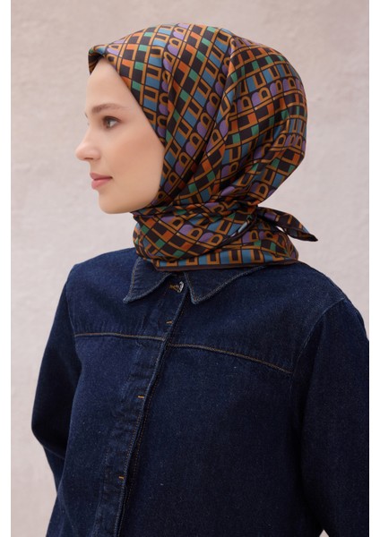 Logo Desen Saf Ipek Twill Eşarp 4223D01-83