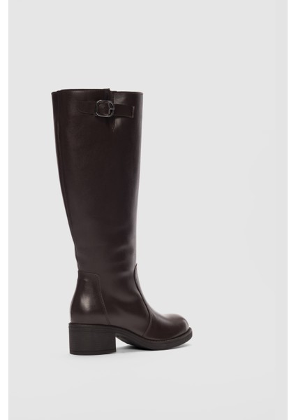 Galtrix Oval Burun Ayarlanabilir Toka Detaylı Kadın Çizme- Kahverengi fiyatları