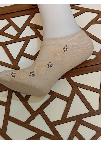 Penye Dikişsiz Burun Tüllü 12'li Kadın Sneaker fırsatları