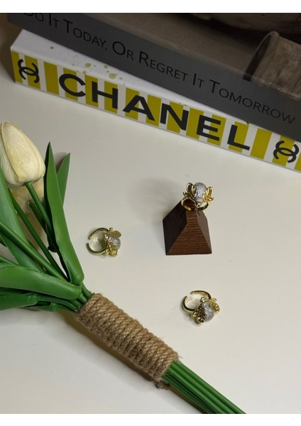 Işıltılı Kanatlı Arı Figürlü Ayarlanabilir Zirkon Taşlı Yüzük fırsatları