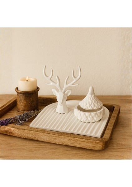 El Yapımı Geyik Figürlü Dekoratif Set – U Form Tepsi & Kapaklı Fonksiyonel Kutu (22X22 Cm)