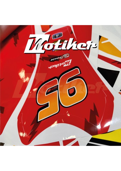CFMOTO 250SR McQueen Kırmızı Sarı Sticker Parçalı Motosiklet Kaplama Etiket Modeli