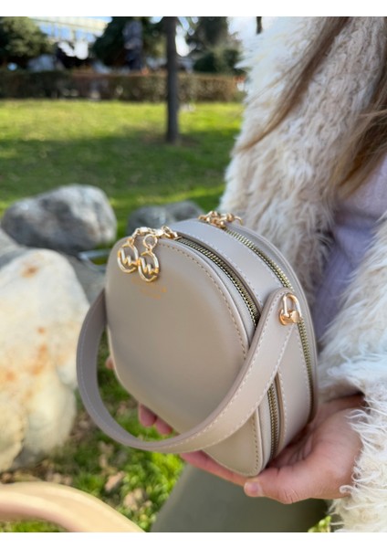 Nçs Bölmeli Ayarlanabilir Askılı Sade ve Şık Kutu Model Kadın Çapraz Omuz ve El Çantası Çantası fırsatları