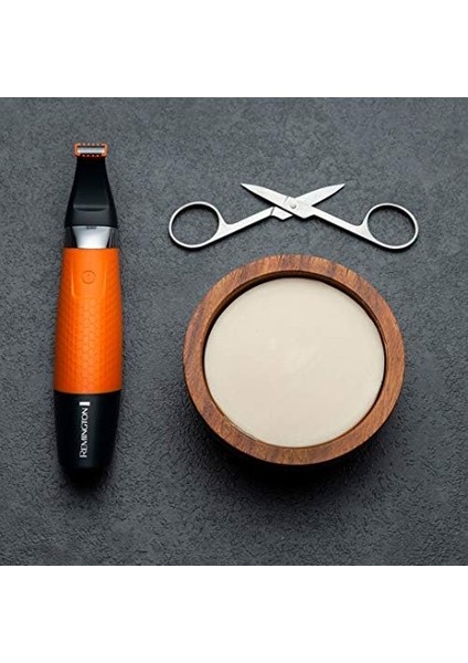 Remington Durablade Pro Sakal Kesme Makinesi, Islak ve Kuru Kullanım, Lityum Pille Kablosuz Kullanım, Kablo ve Elektrik Fişi Dahil USB Şarj Işlevi MB070