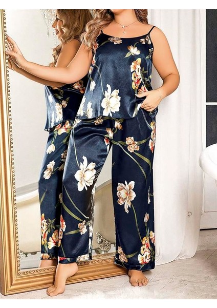 Büyük Beden Mavi Üstüne Çiçek Desenli Ince Askılı 2'li Saten Pijama Takımı modelleri
