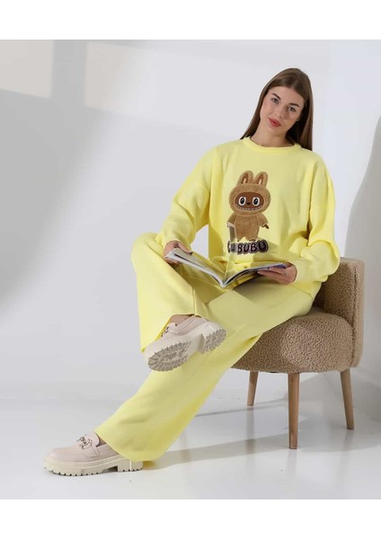 Labubu Desenli Oversize Triko Takım fırsatları