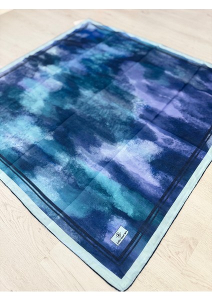 Mavi Eşarp Mavi Desenli Eşarp Kare Eşarp modelleri