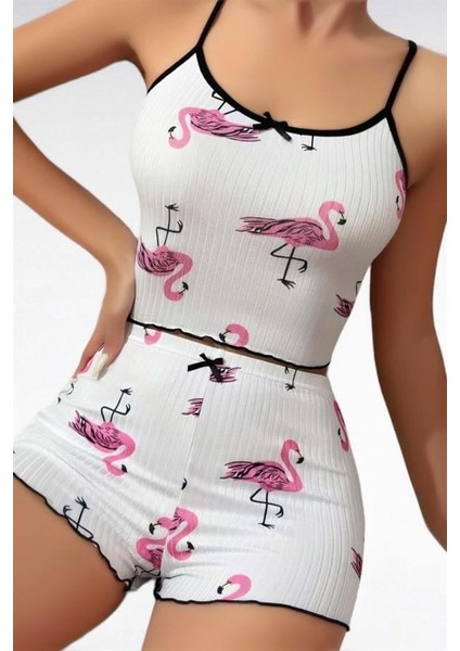 Pamuklu Beyaz Üstüne Pelikan Desen Fitilli Askılı Şortlu Pijama Takımı fırsatları