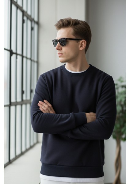Pamuklu Erkek Sweatshirt Lacivert Soft Touch Relax Fit Basic Bisiklet Yaka 3 Iplik Nefes Alan fırsatları