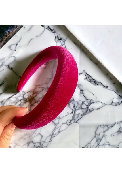 Kadife Kırmızı Renk Az Bombeli Saç Tacı fiyatları