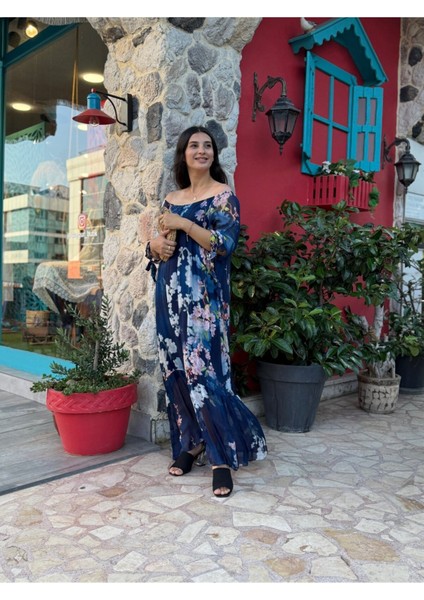 Çiçek Desenli Mavi Ipek Elbise – Şık ve Zarif Tasarım indirimleri