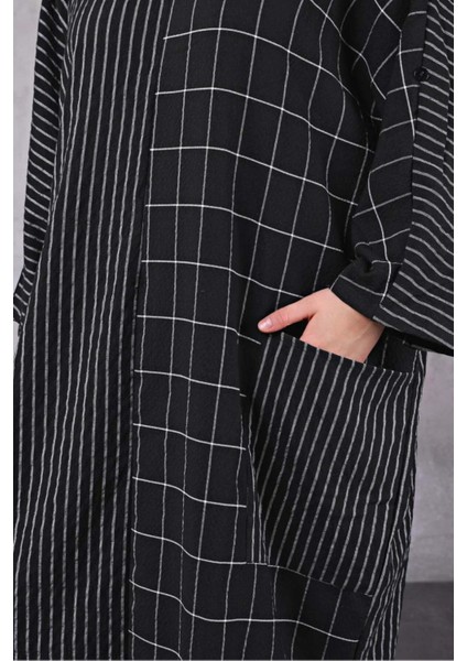Çizgili Kare Desenli Oversize Cepli Elbise