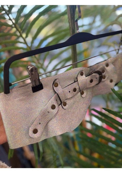 Lyra Deri Kemer | Işıltılı Holografik El Yapımı Bohem Tasarım modelleri