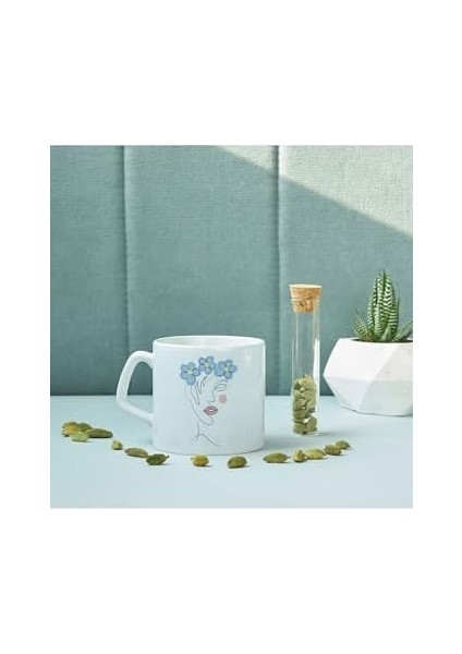 Art Çiçekli Kadın Tasarımlı Kahve Kupası Kupa fiyatları