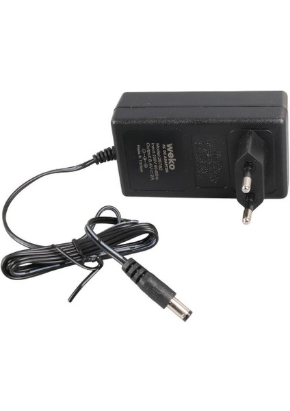 8.4 Volt - 2 Amper 5.5x2.5mm Uçlu Priz Tip Kırmızı Yeşil Ledli Yerli Üretim Akü Şarj Adaptörü modelleri