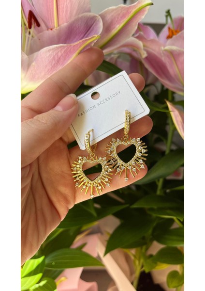 Zirkon Taşlı Kalpli Küpe fiyatları