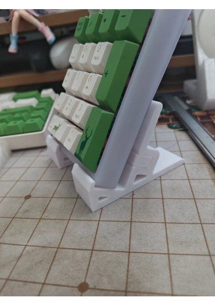 Masaüstü Klavye Standı / Tutucusu - Setup Görünümünü Zenginleştiren Dikey Dekorasyon - Istediğiniz Renkte