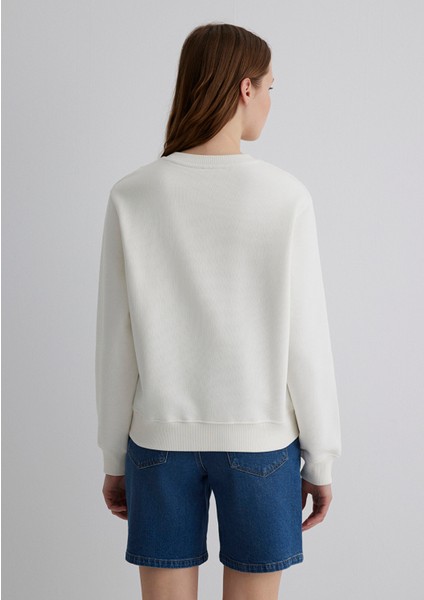 Mavi Patch Logo Bisiklet Yaka Ekru Sweatshirt 1S10296-70057