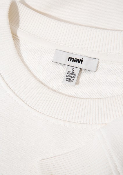 Mavi Patch Logo Bisiklet Yaka Ekru Sweatshirt 1S10296-70057