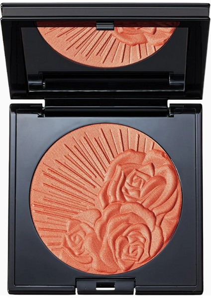 Skin Fetish: Divine Allık, Mat ve Işıltılı Bitişli