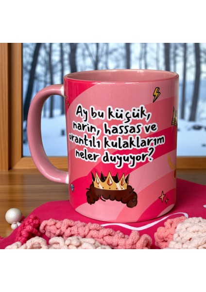 Prens – Ay Bu Küçük Narin ve Hassas Kulaklarım Neler Duyuyor Kaliteli Porselen Kupa Bardak