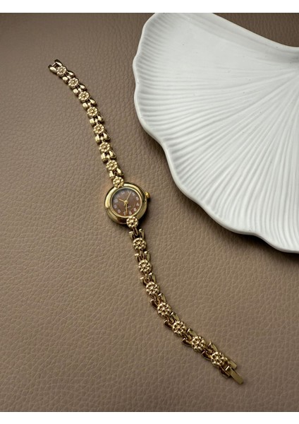 Retro Minimal Metal Kordon Vintage Kadın Kol Saati