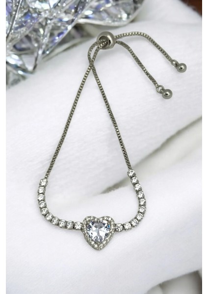 Çelik Kadın Bileklik – Asansörlü Su Yolu Kalp Detaylı, Zarif ve Dayanıklı Tasarım