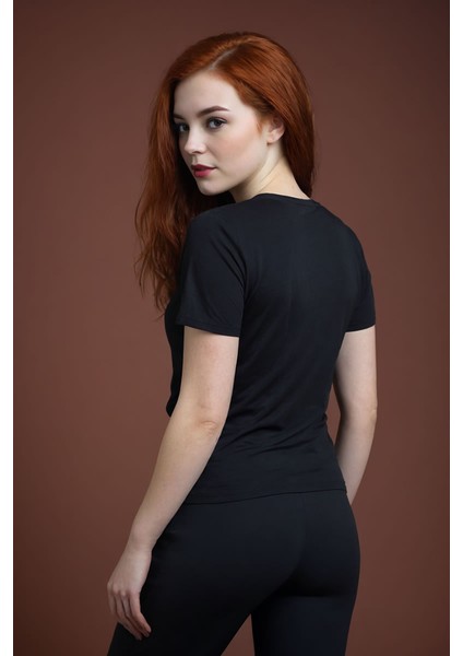 Bisiklet Yaka Basic Squitee Baskılı Tişört fiyatları