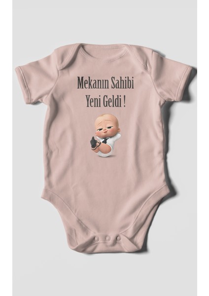 Mekanın Sahibi Yeni Geldi Baskılı Bebek Zıbını – Çıtçıtlı Body 8 Renk | %100 Pamuk Kısa Kol fiyatları
