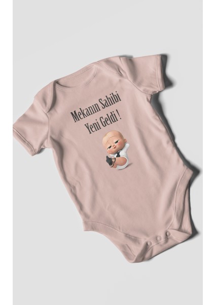 Mekanın Sahibi Yeni Geldi Baskılı Bebek Zıbını – Çıtçıtlı Body 8 Renk | %100 Pamuk Kısa Kol modelleri