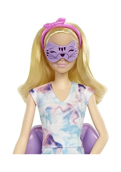 Wellness - Işıltı Spa Günü Oyun Seti, Sarışın, 7 Spa Maskesi, Lavabo, Ayna, Birlikte 15'ten Fazla Aksesuar, 3-7 Yaş Arası Çocuklar Için HCM82 modelleri