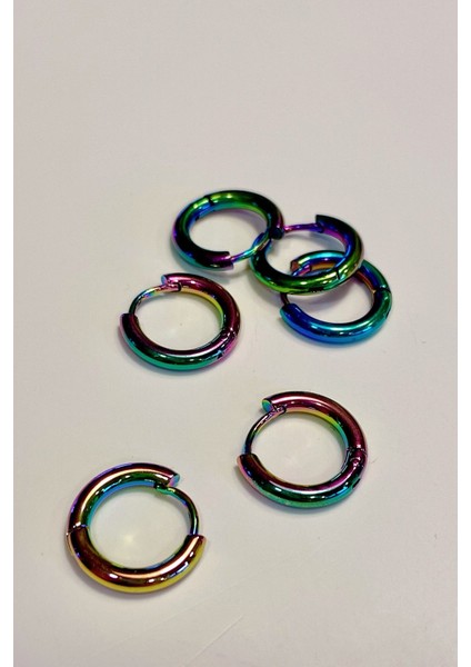 Delikli Trend Hologramlı Halka Küpe Erkek Çelik Renkli Küpe 2 Adet fırsatları