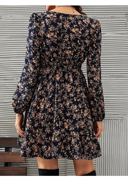 Kadın Uzun Kollu Dantel V Yakalı Mini Desenli Süprem Elbise modelleri
