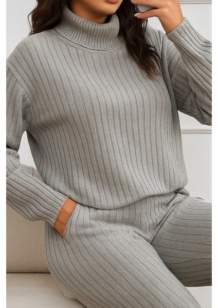 Kadın Uzun Kollu Balıkçı Yaka Şardonlu Bluz ve Pantolon Ikili Takım fiyatları